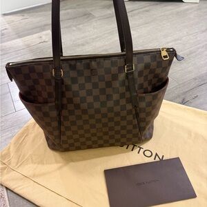 Louis Vuitton Totally MM Damier Made in France Tote